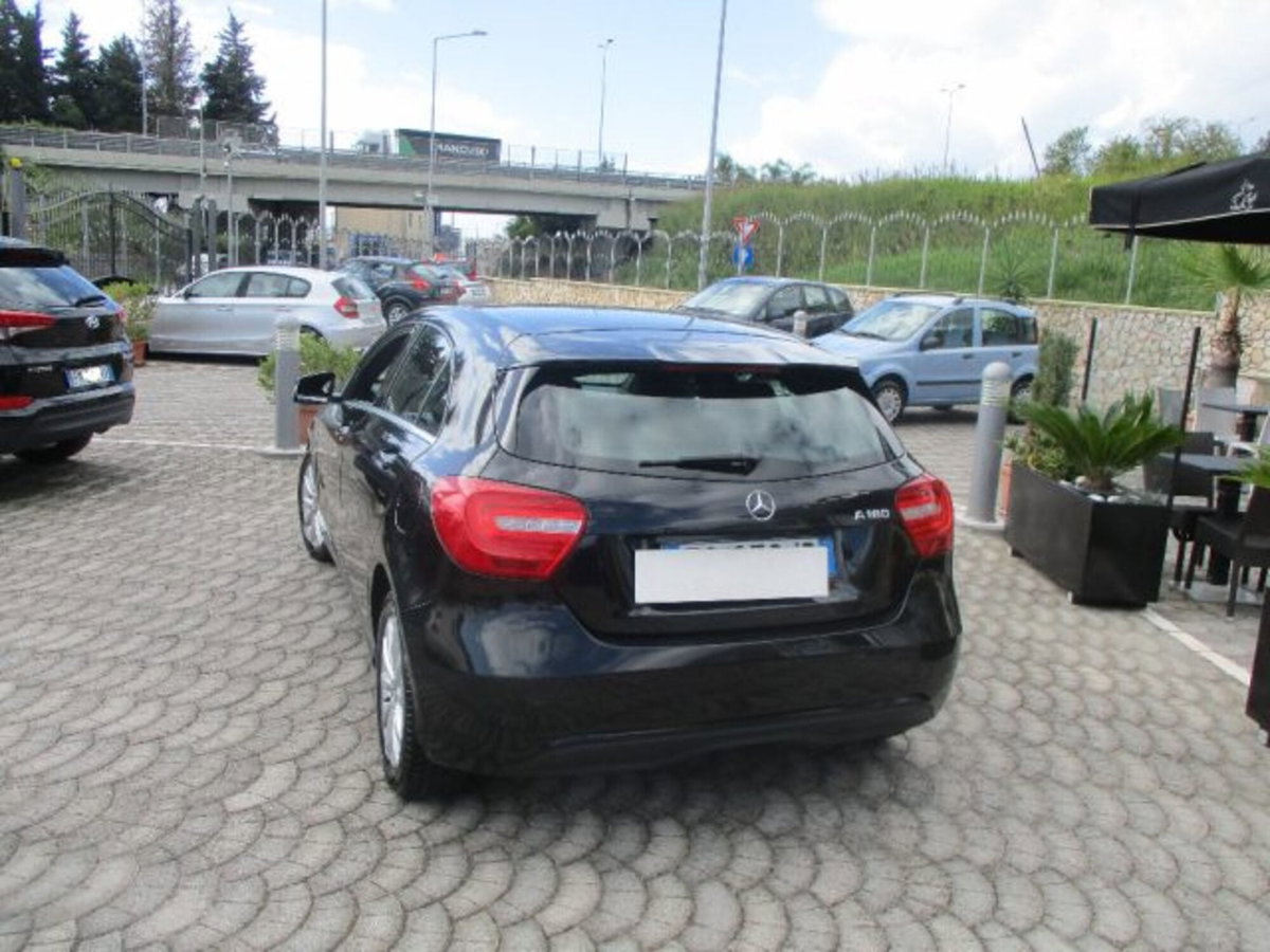 Mercedes-Benz Classe A 180 CDI Executive (3)