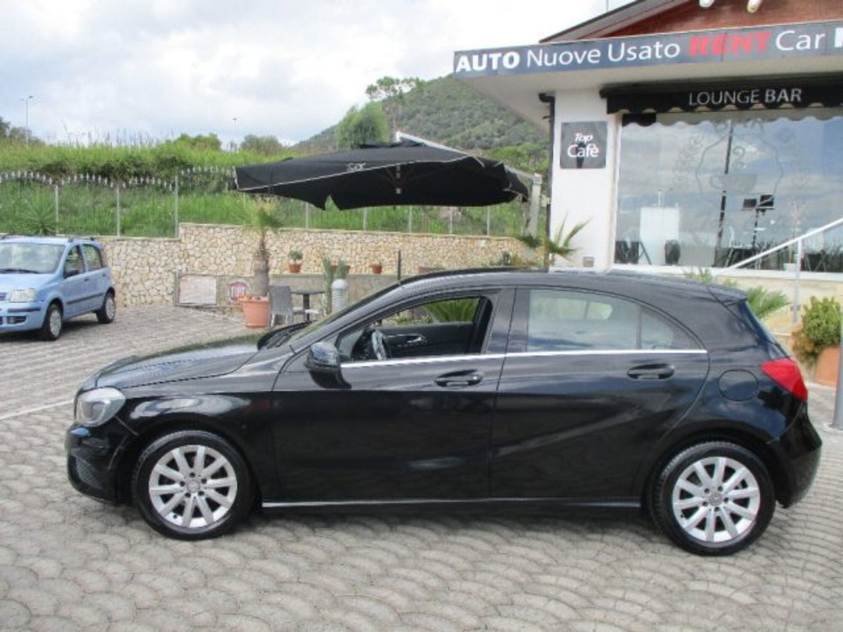 Mercedes-Benz Classe A 180 CDI Executive (4)