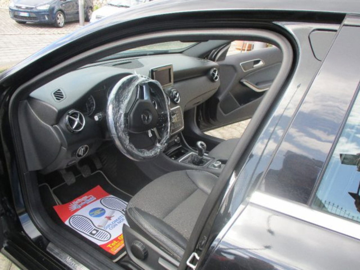 Mercedes-Benz Classe A 180 CDI Executive (5)