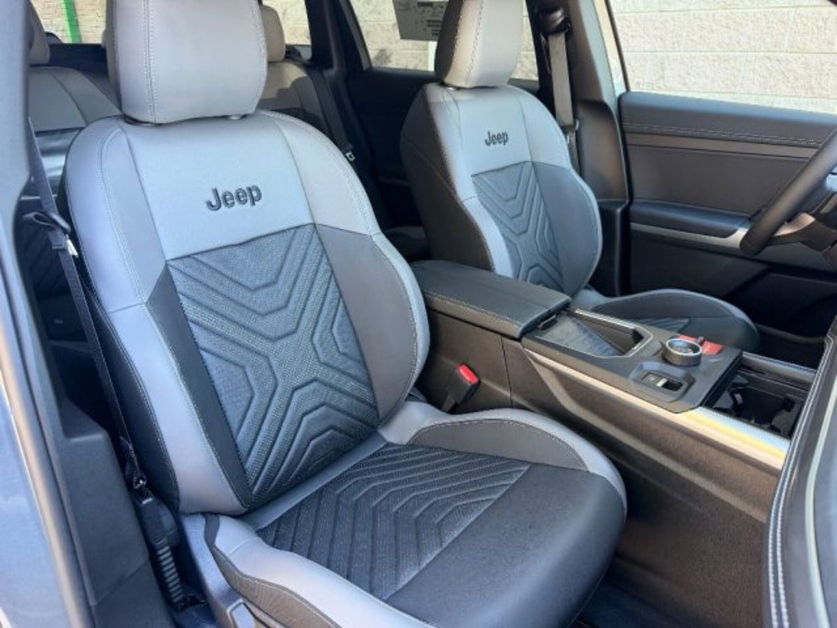 Jeep Compass 1.2 turbo 48V e-hybrid Summit fwd 145cv edct6 (17)
