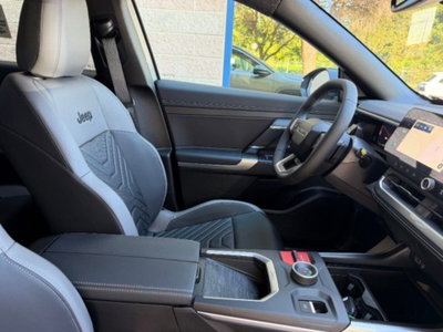 Jeep Compass 1.2 turbo 48V e-hybrid Summit fwd 145cv edct6 (18)