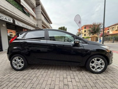 Ford Fiesta 1.4 5p. Bz.- GPL Titanium (4)