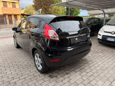 Ford Fiesta 1.4 5p. Bz.- GPL Titanium (7)