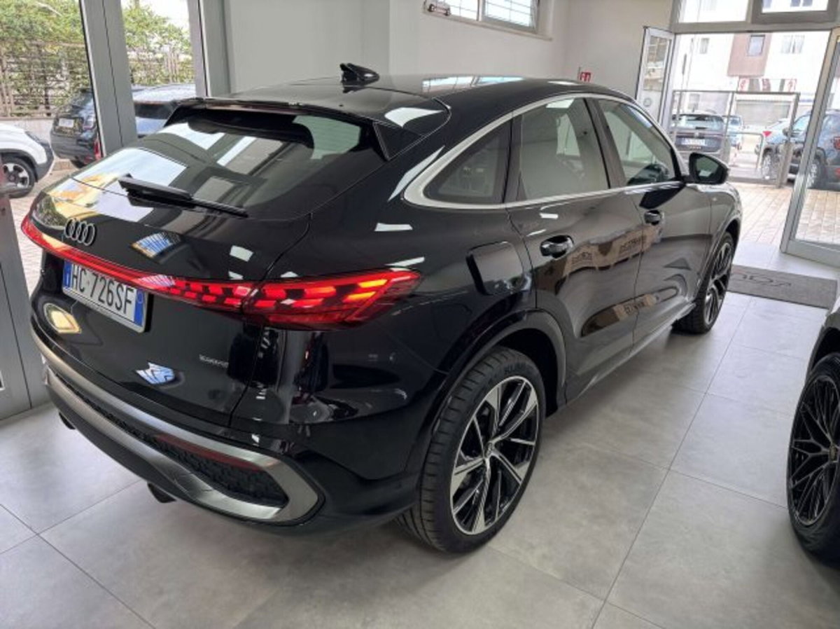 Audi Q5 Sportback 2.0 tdi mhev+ S line quattro 204cv s-tronic (11)