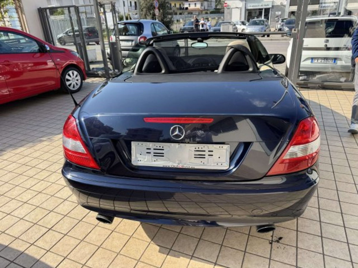 Mercedes-Benz SLK 200 Kompressor cat Sport (7)