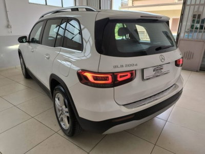 Mercedes-Benz GLB 200 d Automatic 4Matic Sport (4)