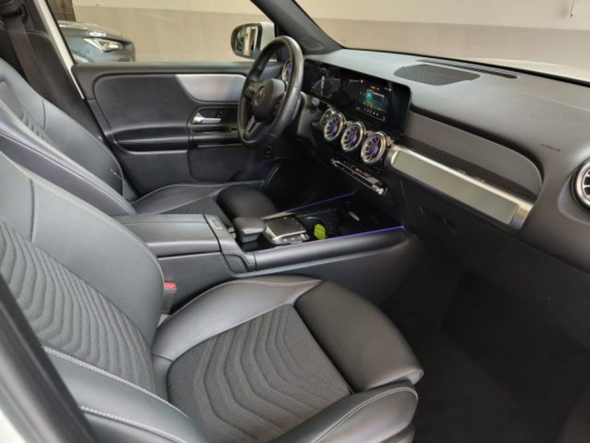 Mercedes-Benz GLB 200 d Automatic 4Matic Sport (6)