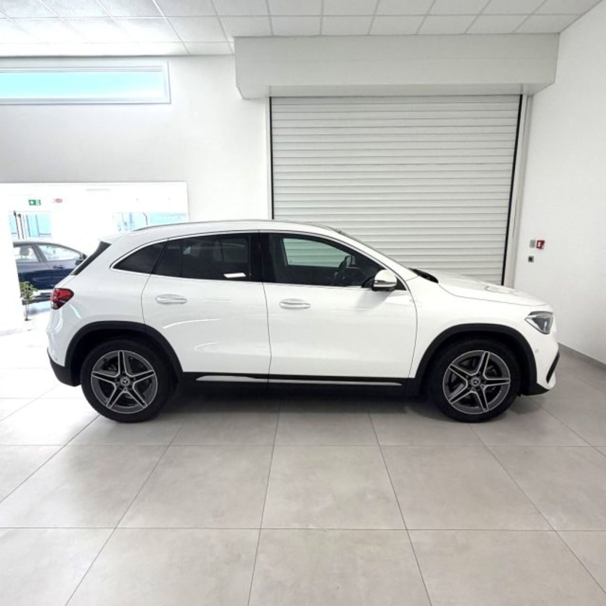 Mercedes-Benz GLA SUV 220 d Automatic Premium (7)