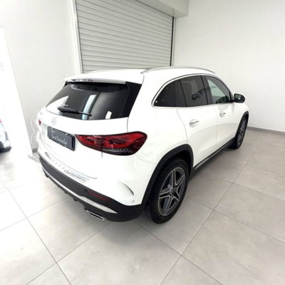 Mercedes-Benz GLA SUV 220 d Automatic Premium (8)