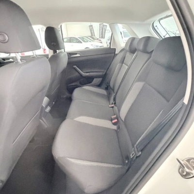 Volkswagen Polo 1.0 tsi Life 95cv (14)