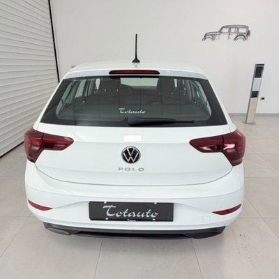 Volkswagen Polo 1.0 tsi Life 95cv (9)