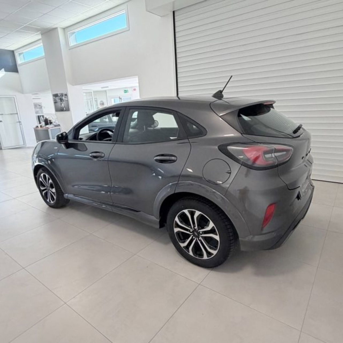 Ford Puma 1.0 EcoBoost Hybrid 125 CV S&S aut. ST-Line Design (5)