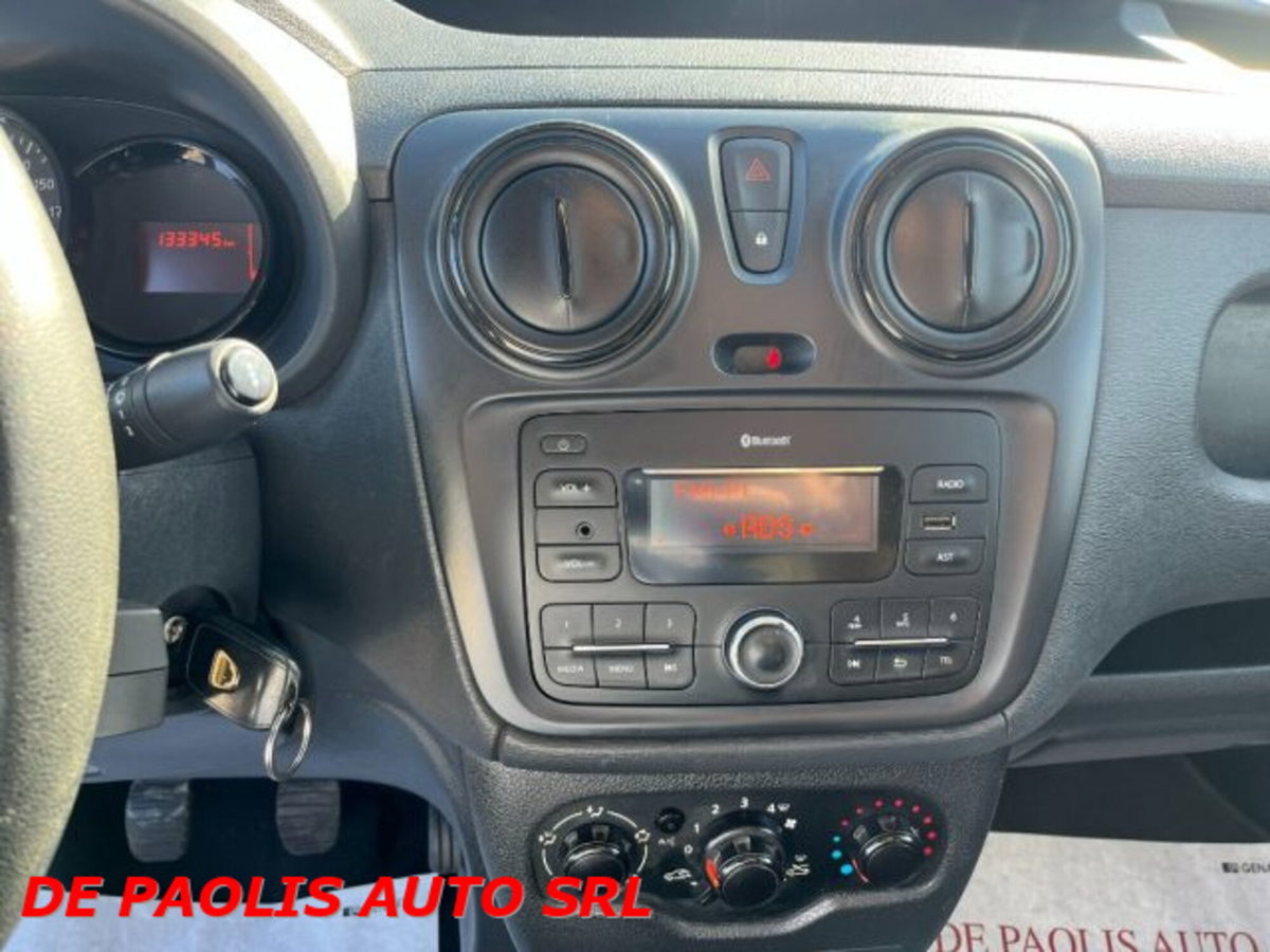 Dacia Dokker 1.6 8V 100CV Start&Stop GPL Ambiance (9)