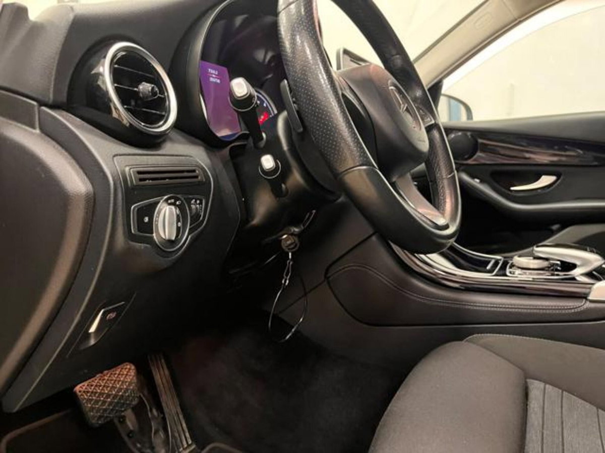Mercedes-Benz GLC SUV 220 d 4Matic Sport (13)