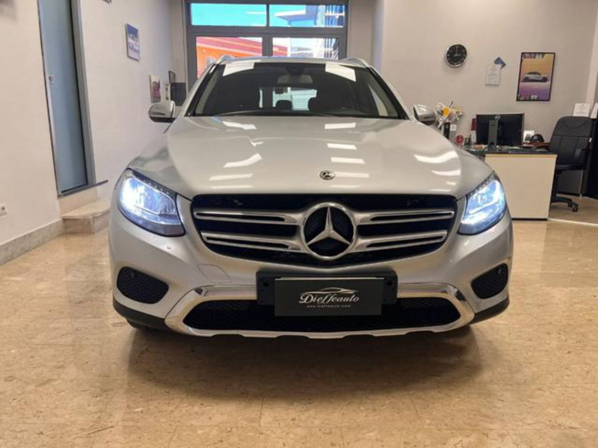 Mercedes-Benz GLC SUV 220 d 4Matic Sport (14)
