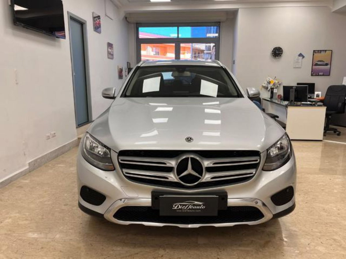 Mercedes-Benz GLC SUV 220 d 4Matic Sport (4)