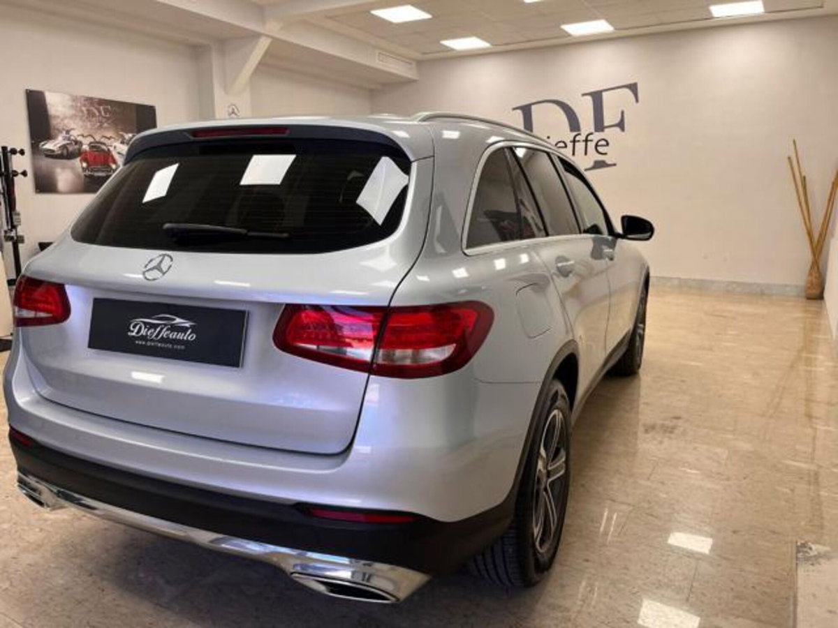 Mercedes-Benz GLC SUV 220 d 4Matic Sport (5)