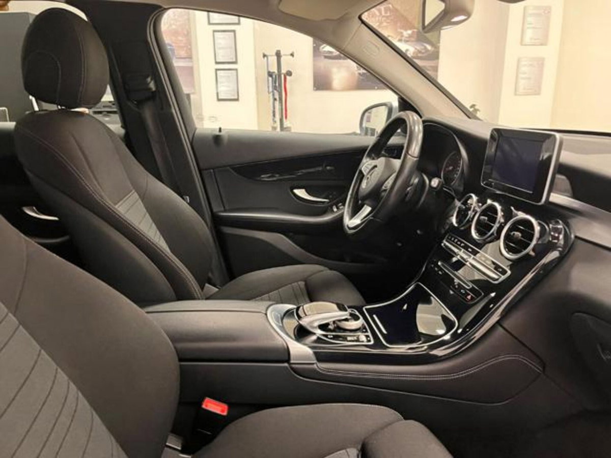 Mercedes-Benz GLC SUV 220 d 4Matic Sport (8)