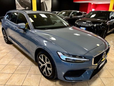 Volvo V60 B4 (d) automatico Core usata