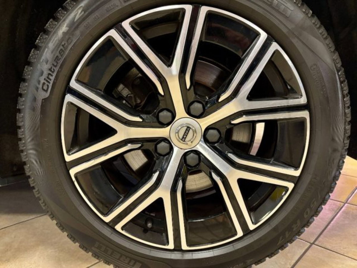 Volvo V60 B4 (d) automatico Core (10)