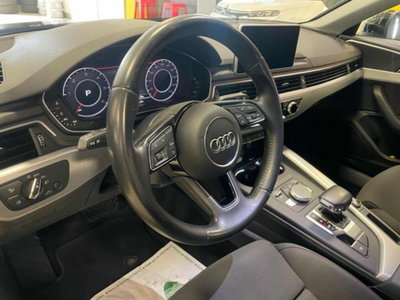 Audi A4 Avant 2.0 TDI 150 CV (10)