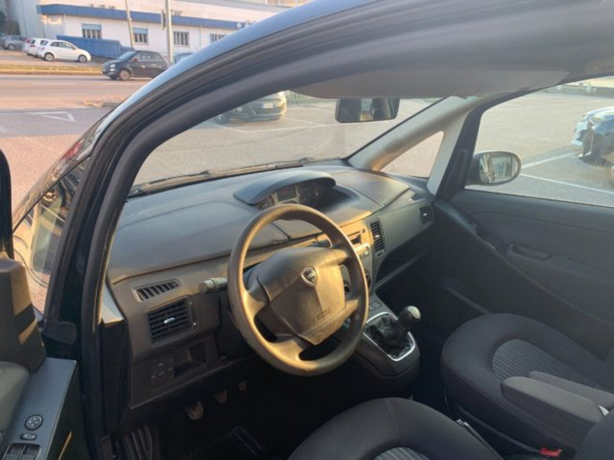 Lancia Musa 1.3 Multijet 16V 70 CV Oro (7)