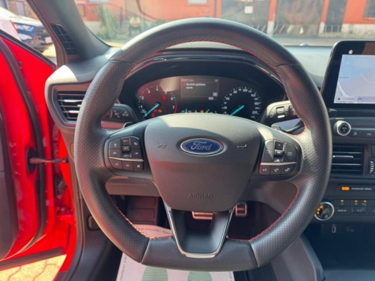 Ford Focus 1.0 EcoBoost 125 CV automatico 5p. ST-Line Co-Pilot (9)