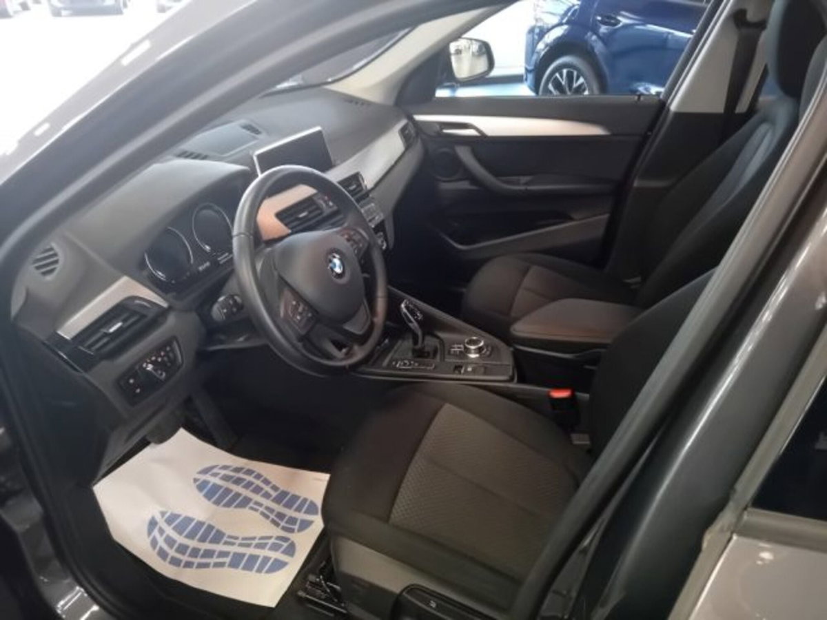 BMW X1 sDrive20d Business Advantage (12)