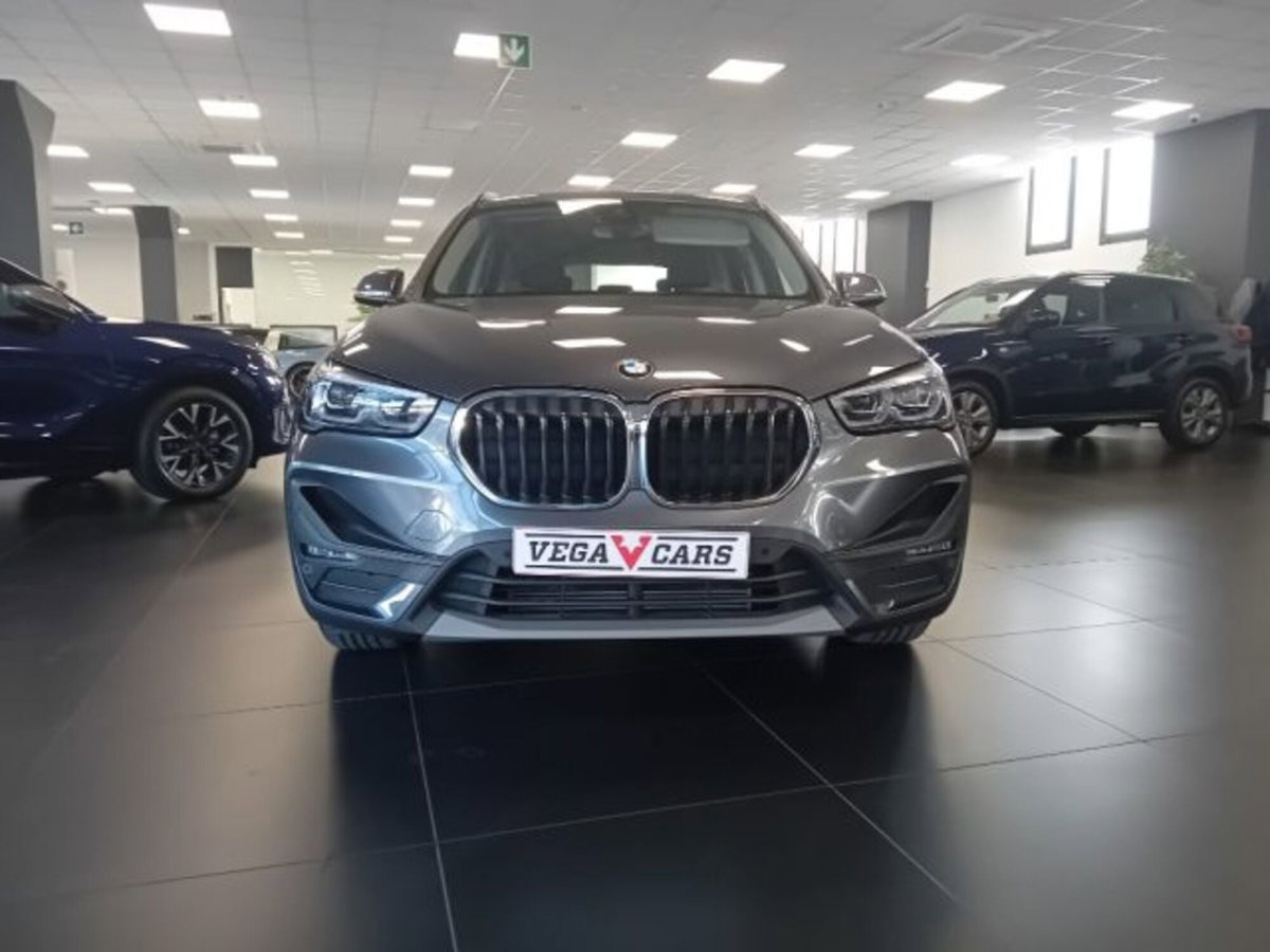 BMW X1 sDrive20d Business Advantage (2)