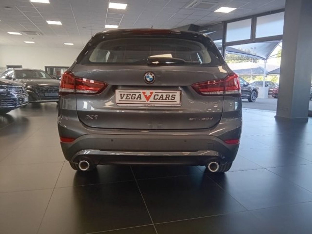 BMW X1 sDrive20d Business Advantage (7)