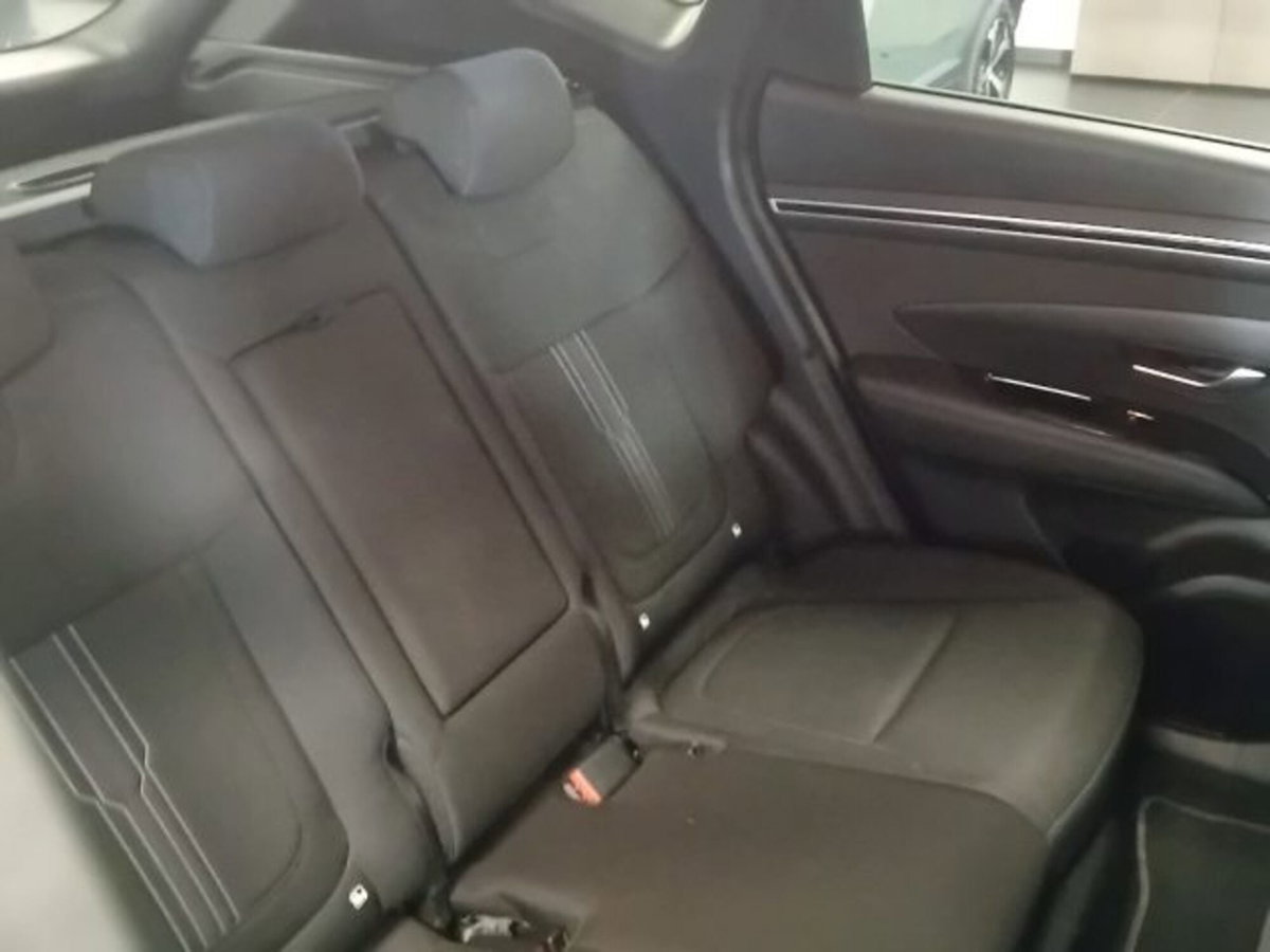Hyundai Tucson 1.6 CRDi XLine (13)
