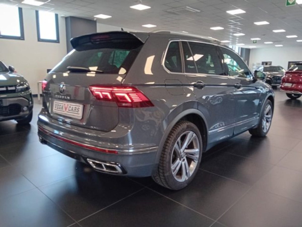 Volkswagen Tiguan 1.5 TSI 150 CV DSG ACT R-Line (4)
