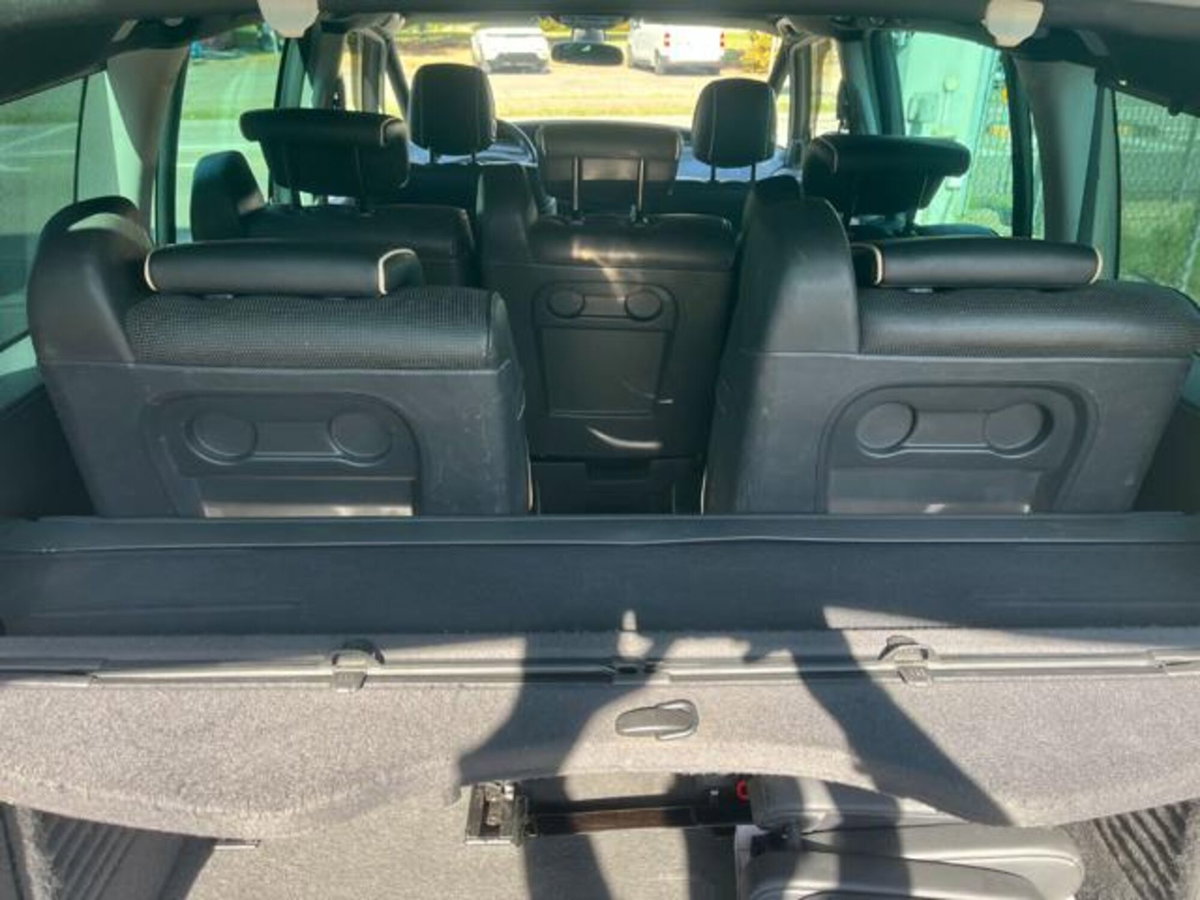 Renault Grand Espace 2.0 dCi 175CV Initiale (16)