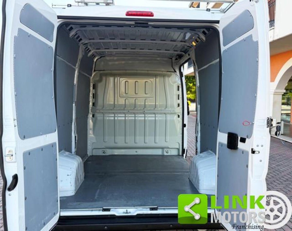 Fiat Ducato Furgone 35 3.0 CNG PM-TM Combi (18)