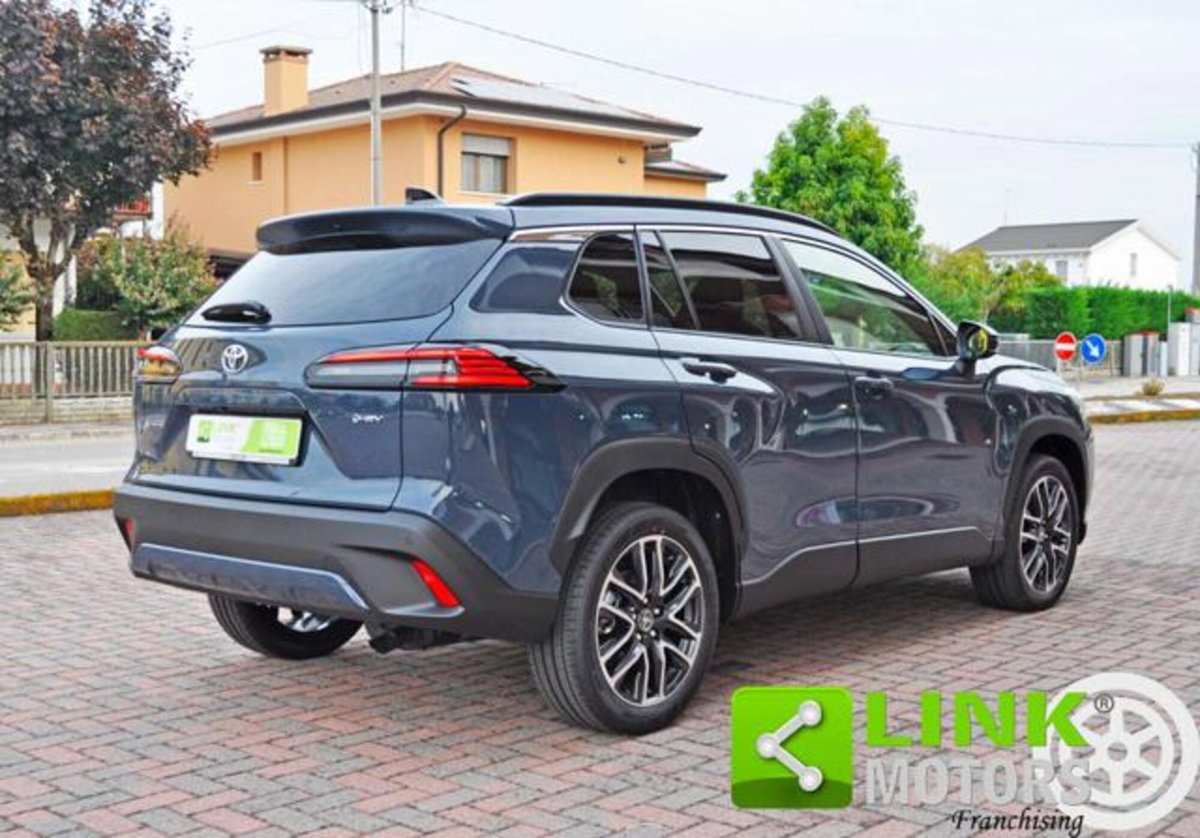 Toyota Corolla Cross 1.8h Icon fwd 140cv e-cvt (5)