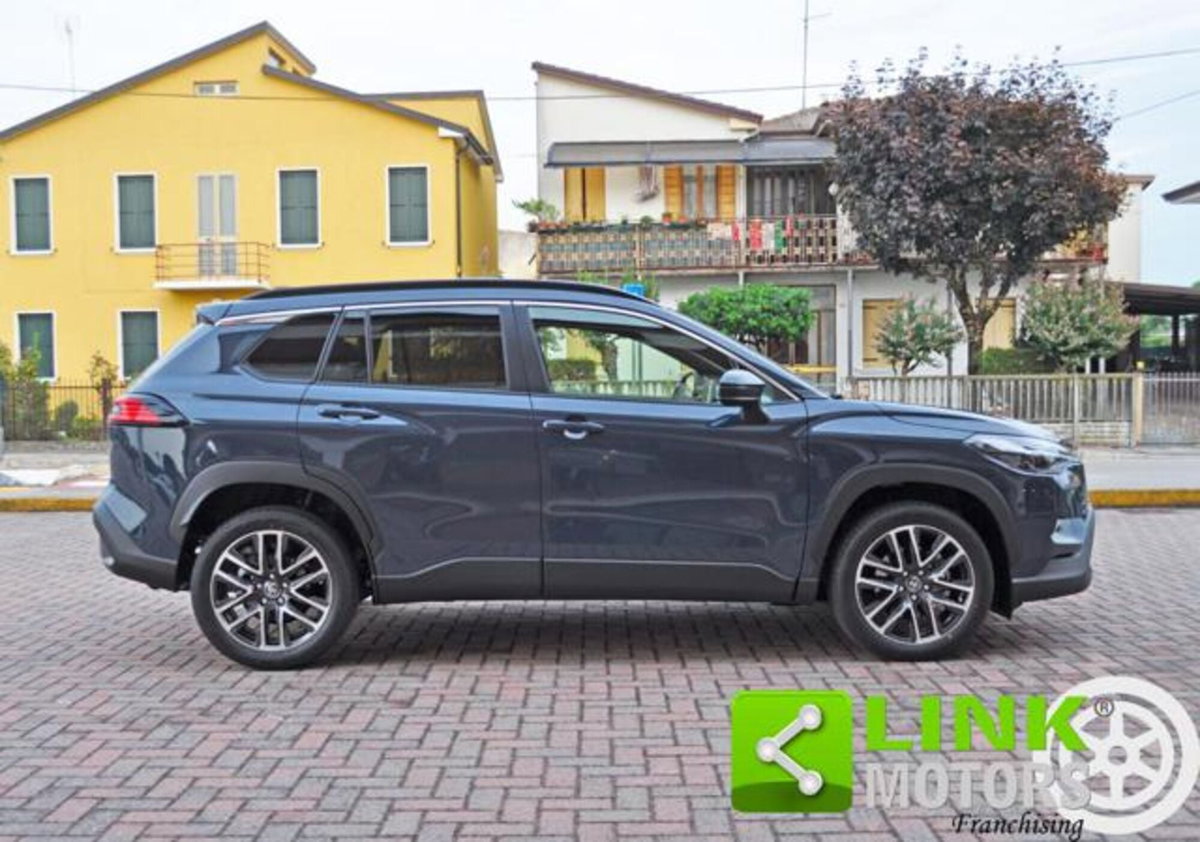 Toyota Corolla Cross 1.8h Icon fwd 140cv e-cvt (6)