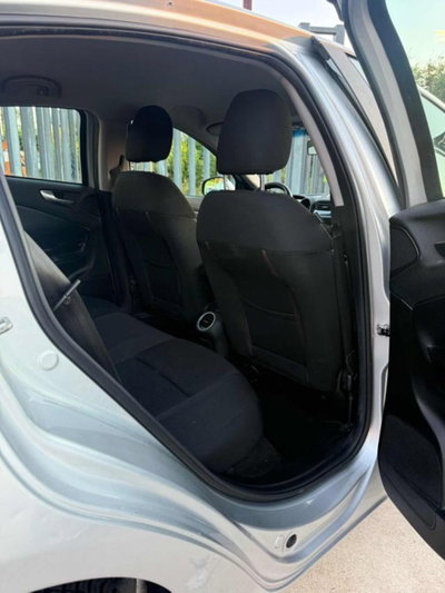 Alfa Romeo Giulietta 1.6 JTDm-2 Progression (14)