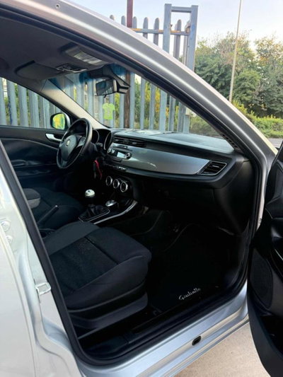 Alfa Romeo Giulietta 1.6 JTDm-2 Progression (15)