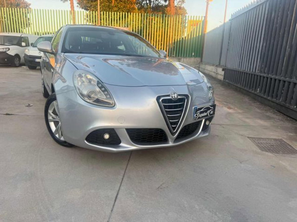 Alfa Romeo Giulietta 1.6 JTDm-2 Progression (2)