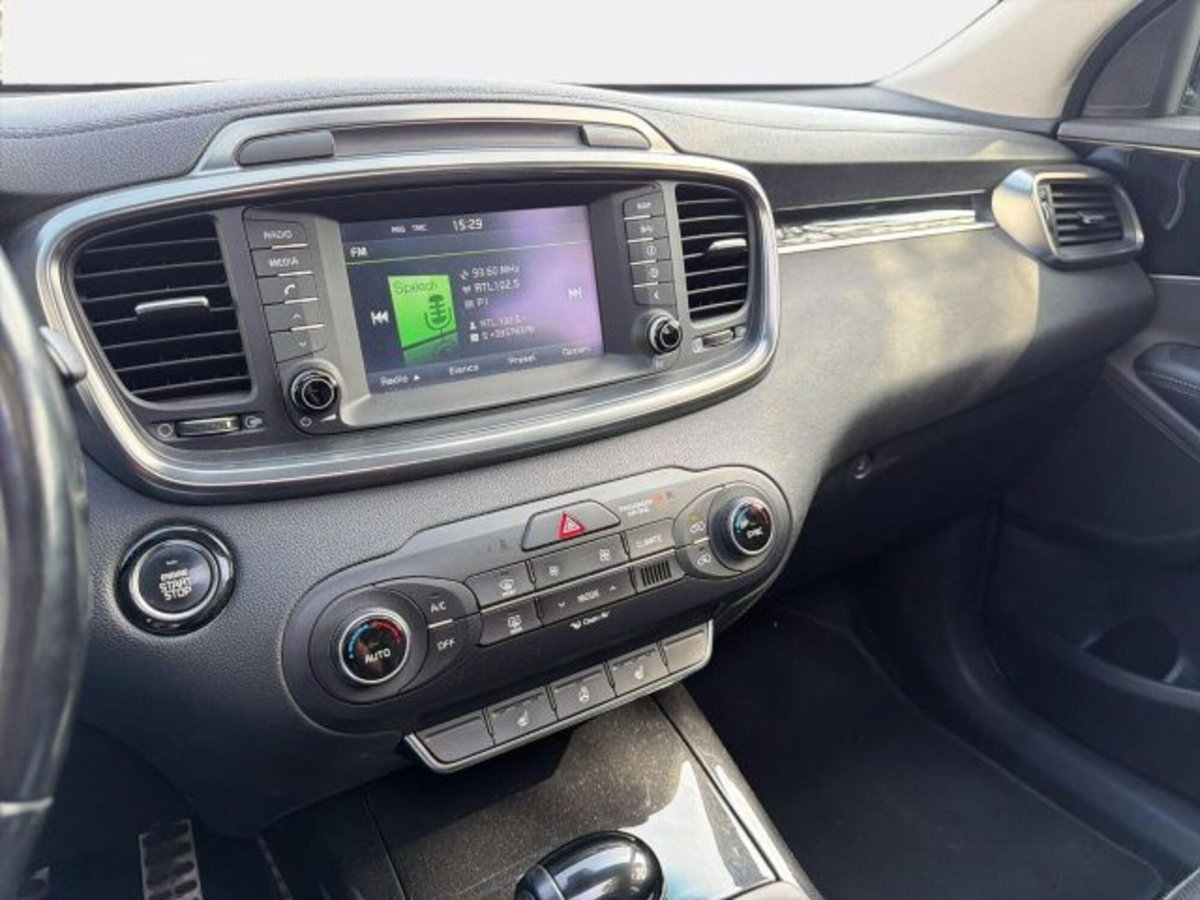 Kia Sorento 2.2 CRDi AWD Feel Rebel (10)