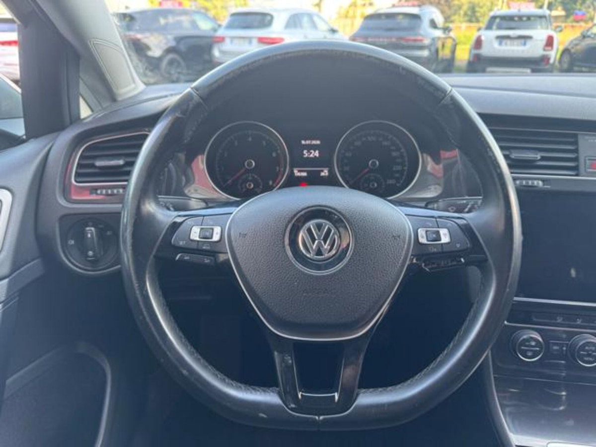 Volkswagen Golf 1.0 TSI 85 CV 5p. Trendline BlueMotion Technology (6)