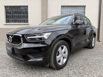 Volvo XC40 T2 Geartronic Momentum Core usata