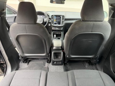 Volvo XC40 T2 Geartronic Momentum Core (11)