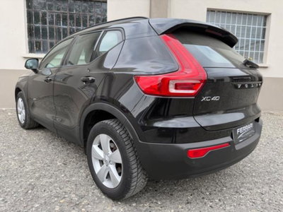 Volvo XC40 T2 Geartronic Momentum Core (6)