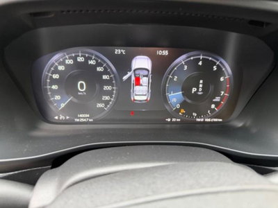 Volvo XC40 T2 Geartronic Momentum Core (7)