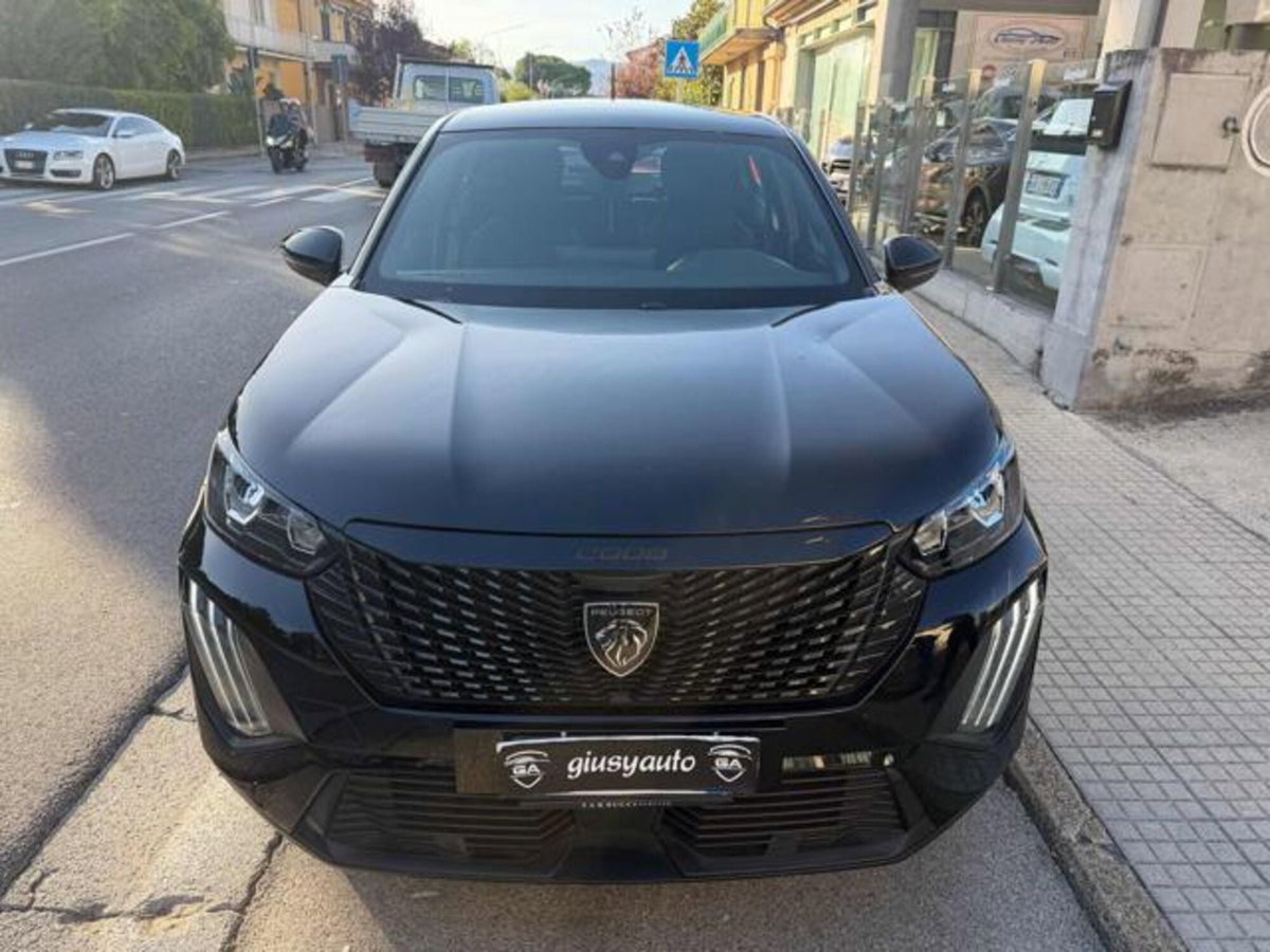 Peugeot 2008 1.2 puretech Active s&s 100cv (2)