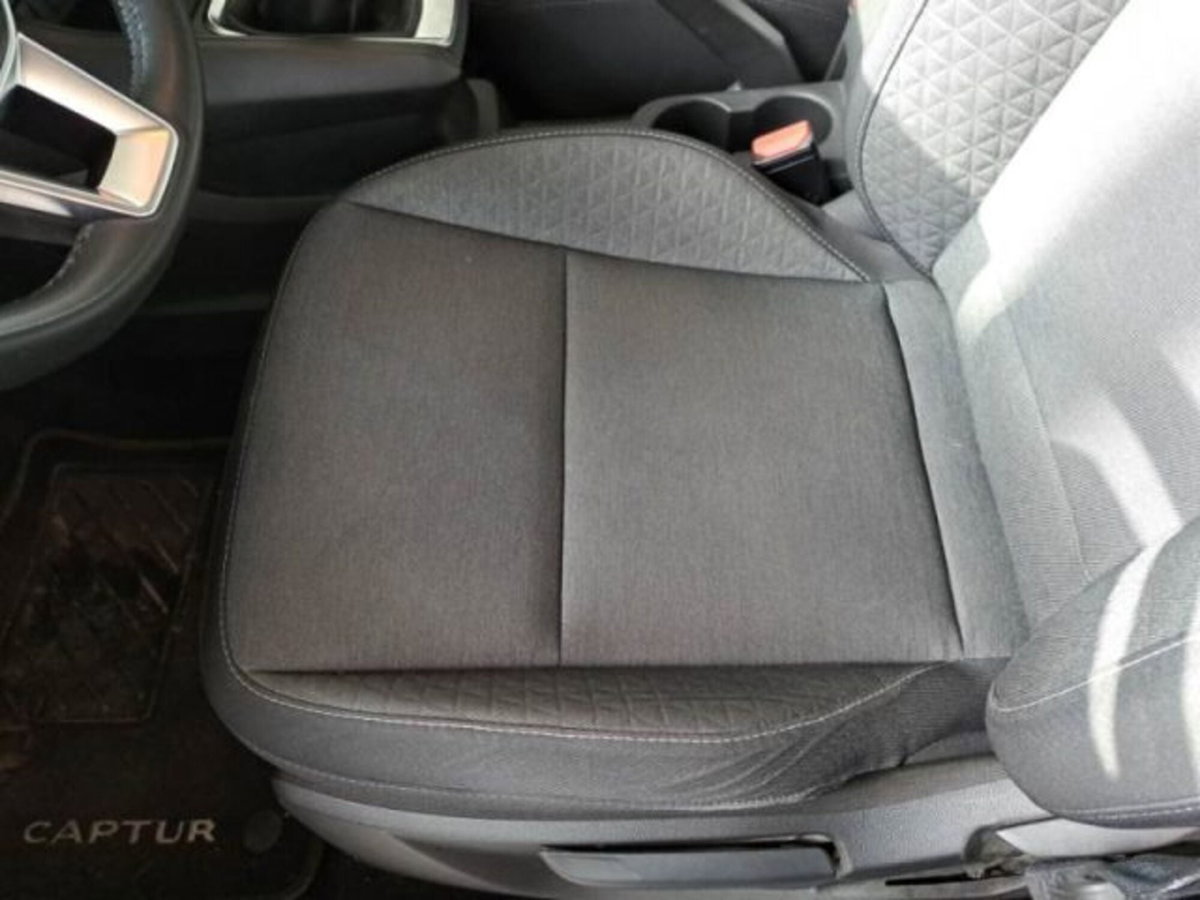 Renault Captur TCe 12V 90 CV Business (10)