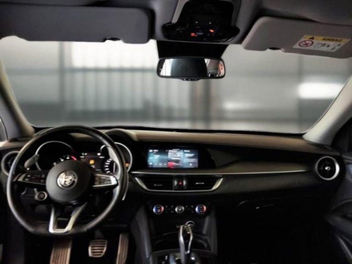 Alfa Romeo Stelvio Stelvio 2.2 Turbodiesel 190 CV AT8 Q4 Ti (3)