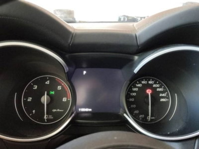 Alfa Romeo Stelvio Stelvio 2.2 Turbodiesel 190 CV AT8 Q4 Ti (4)