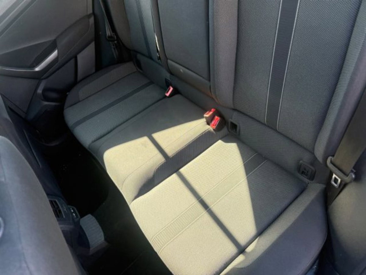 Volkswagen T-Roc 2.0 tdi Life 115cv (10)